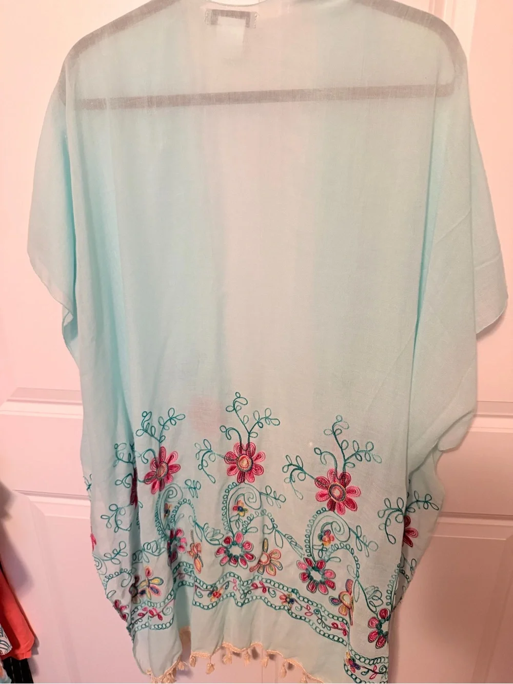 Light Green  Floral Embroidered Kimono Wrap